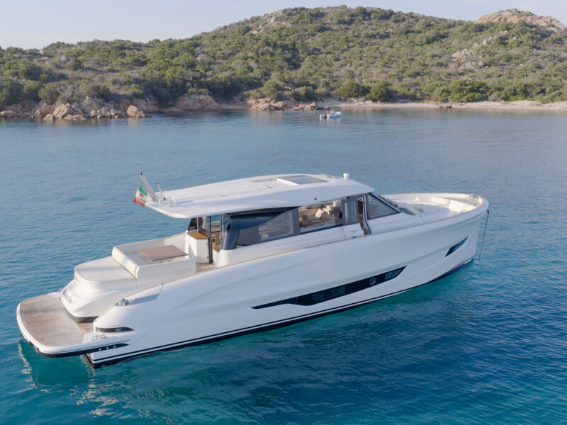 Solaris Power 60 Coupe